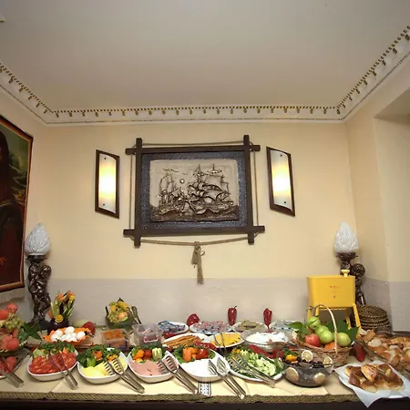 מלון Sultanahmet Park 3*