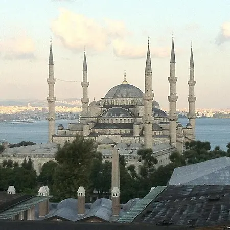 מלון Sultanahmet Park 3*